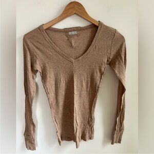 SUSS V-Neck Long-Sleeve